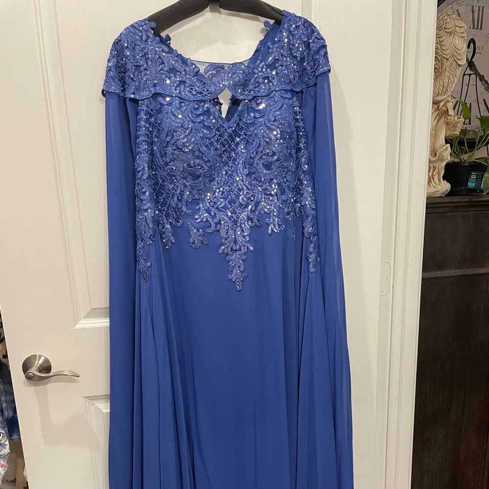 Blue dress only worn once